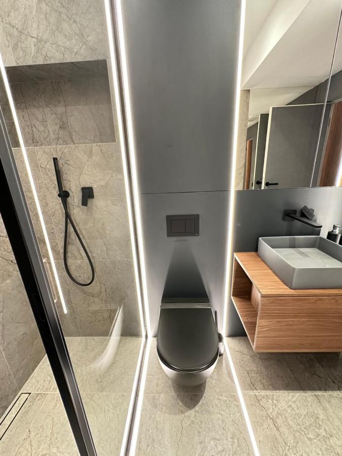 Boudoir Apartment City Tower - 15Th Floor Cluj-Napoca Eksteriør bilde